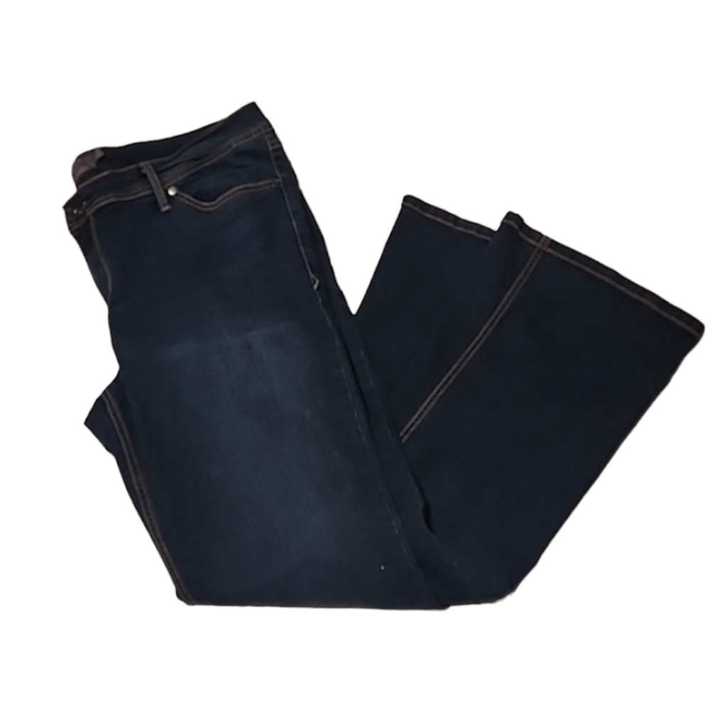 TORRID Luxe Slim Boot Super Stretch Jeans 18 Tall Mid Rise Bootcut Flare Denim - Picture 9 of 10